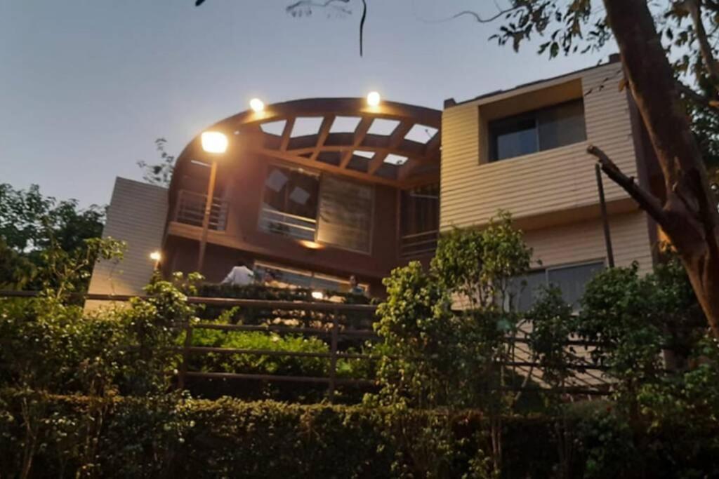 Karjat Villa ภายนอก รูปภาพ