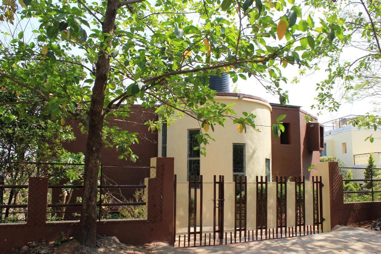 Karjat Villa ภายนอก รูปภาพ