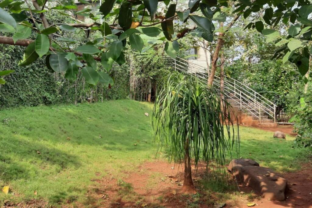 Karjat Villa ภายนอก รูปภาพ