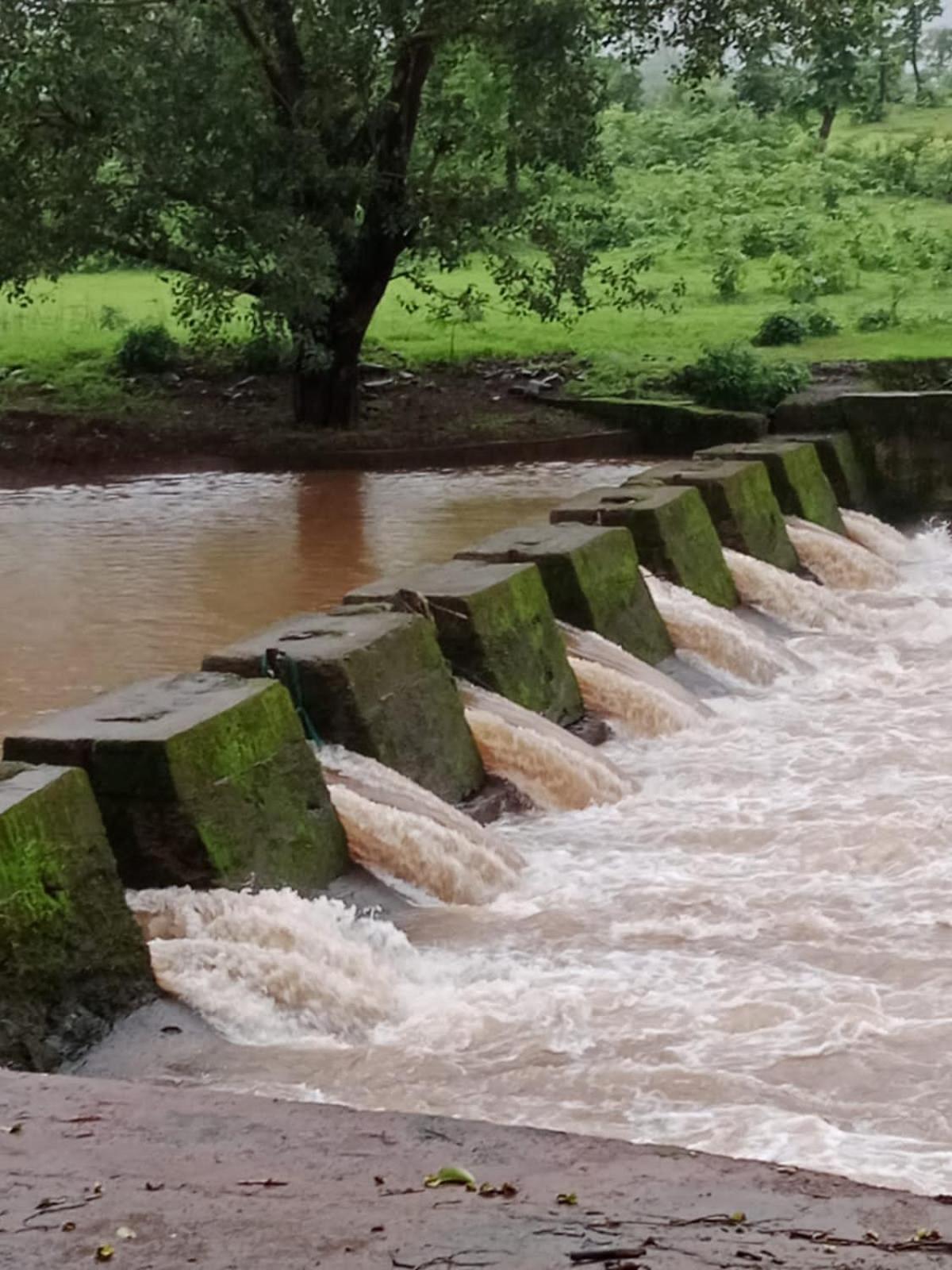 Karjat Villa ภายนอก รูปภาพ